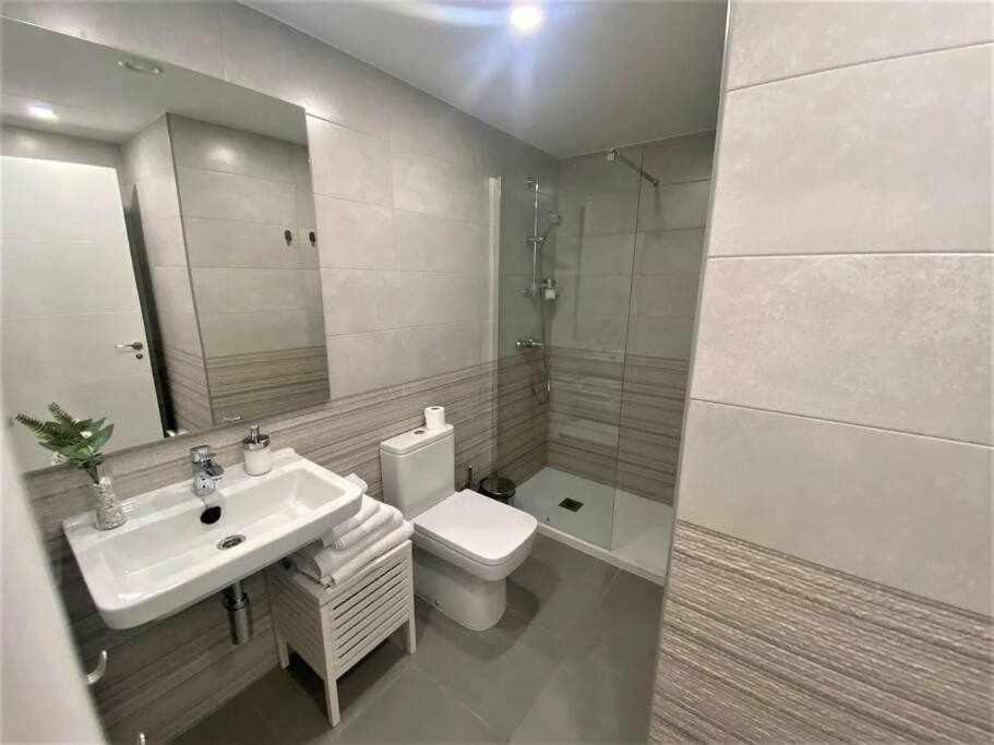XV Apartamentos Morales & Arnal 埃斯特波纳 外观 照片