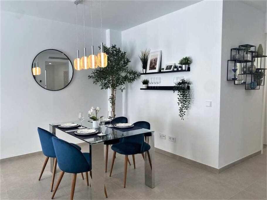 XV Apartamentos Morales & Arnal 埃斯特波纳 外观 照片